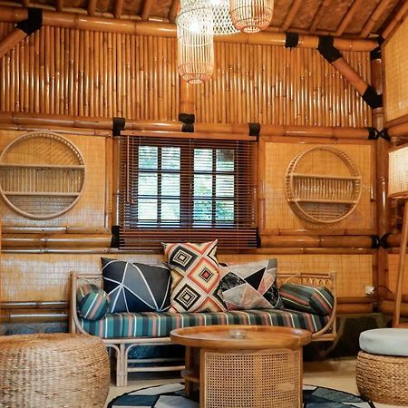 Jatinangor National Golf & Resort Екстериор снимка