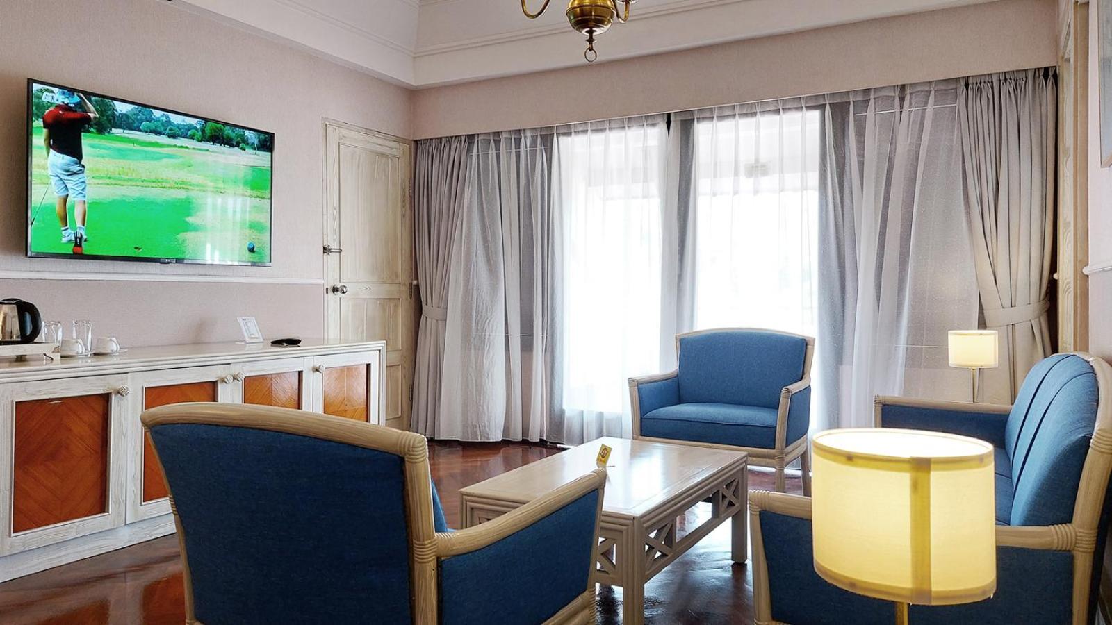 Jatinangor National Golf & Resort Екстериор снимка