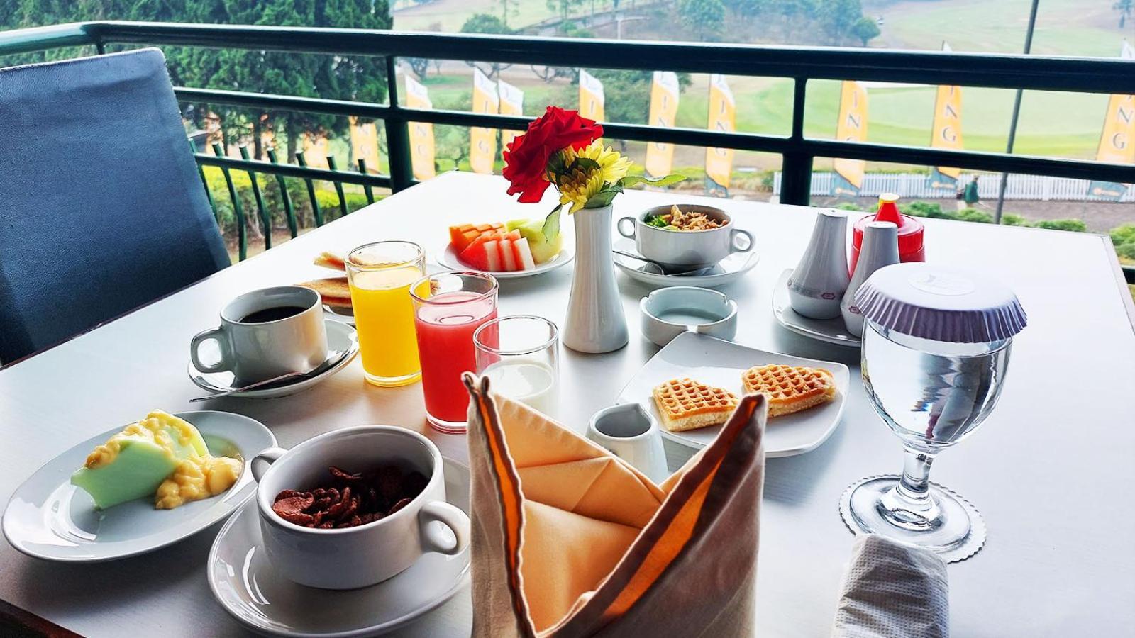Jatinangor National Golf & Resort Екстериор снимка