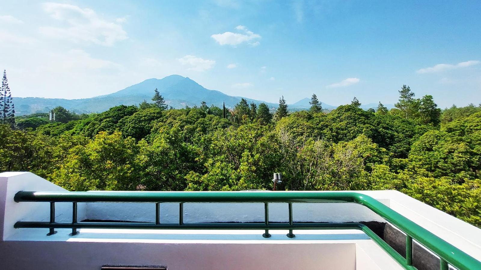 Jatinangor National Golf & Resort Екстериор снимка