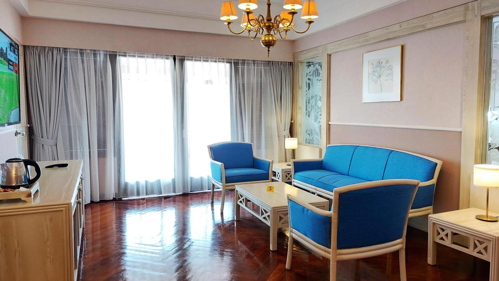 Jatinangor National Golf & Resort Екстериор снимка