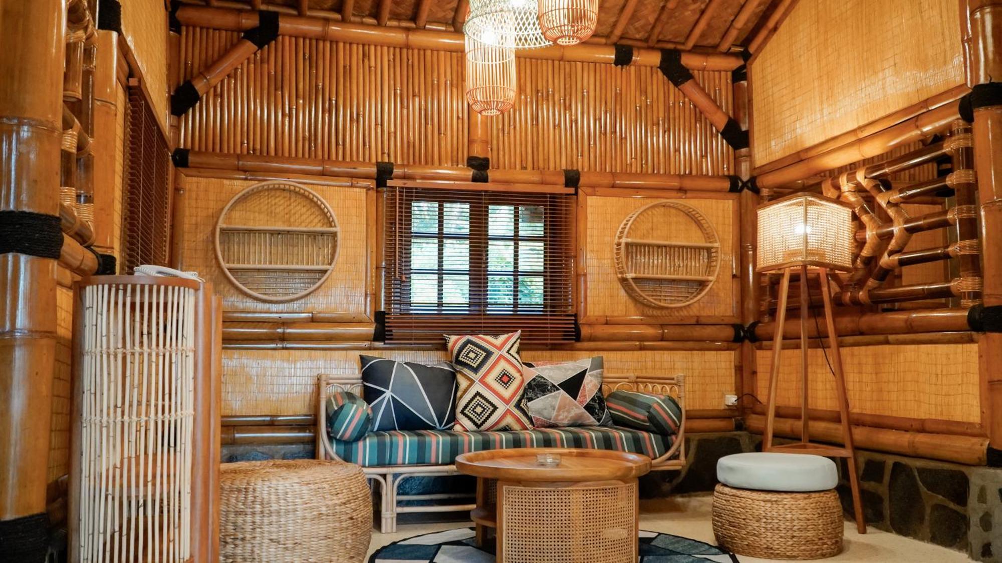 Jatinangor National Golf & Resort Екстериор снимка